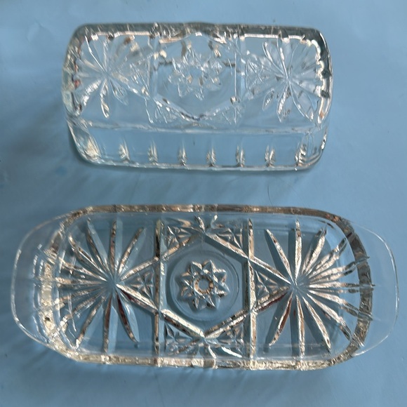 American brilliance butter dish with Star of David pattern,Vintage glass - Picture 2 of 3
